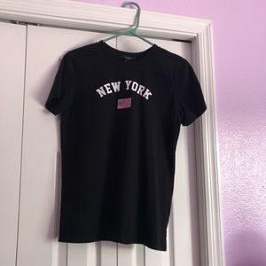 💕2 for $15💕F21 NY T-Shirt ❤️